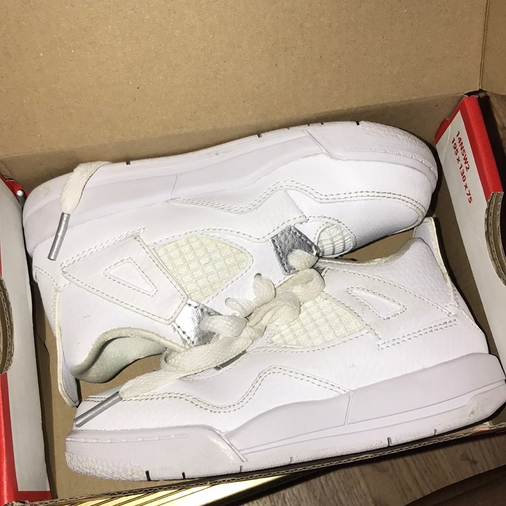 White Jordan’s!